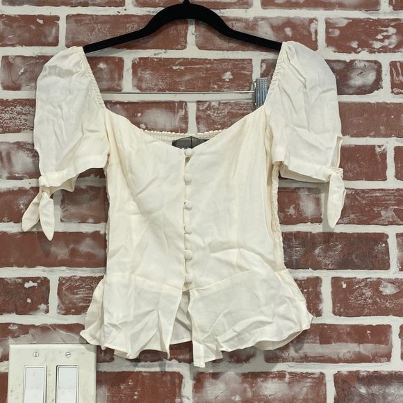 Reformation Cream Peplum Button Front With Puff Tie Sleeves Crop Top Size 4 - Picture 1 of 7
